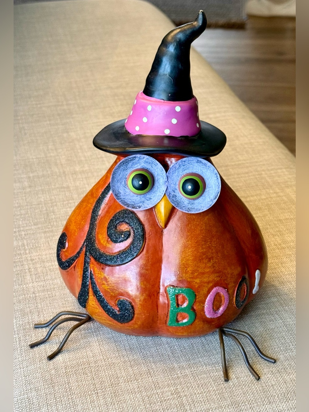 Vintage Style Halloween Gourd Owl Pumpkin “Boo”